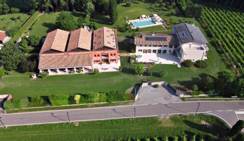 Junior Suite with Pool View