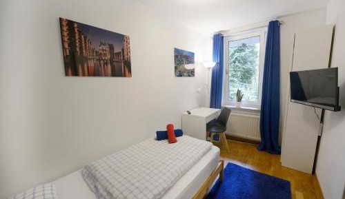 Single Room with Shared Shower and Toilet