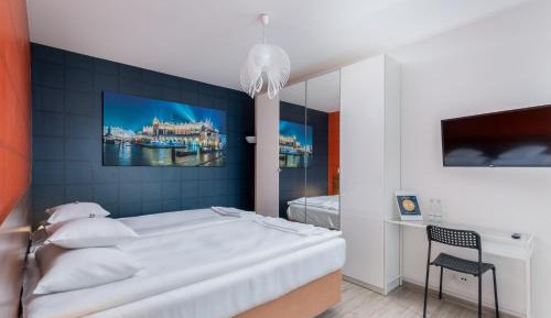 Two-Bedroom Apartment with Bathroom