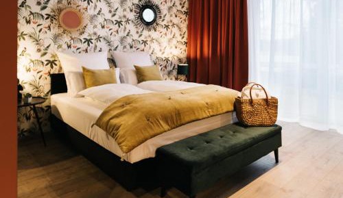 Double Room with Lake View