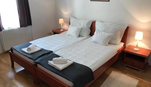 Double or Twin Room with Private Bathroom