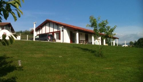 Two-Bedroom Apartment ( 5 Adults )