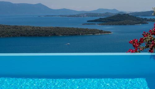 Villa with Sea View
