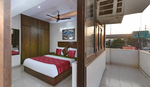 Deluxe Double Room with Balcony