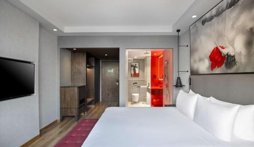 Standard Double or Twin room with 10% discount on Food and Soft Beverage