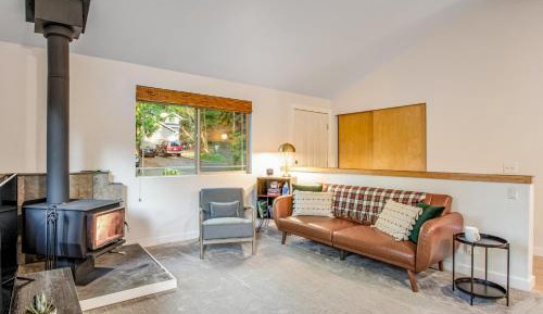 Two Bedroom Holiday Home