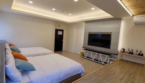 Premium Quadruple Room