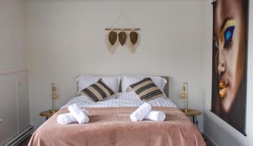 Double Room with Private External Bathroom