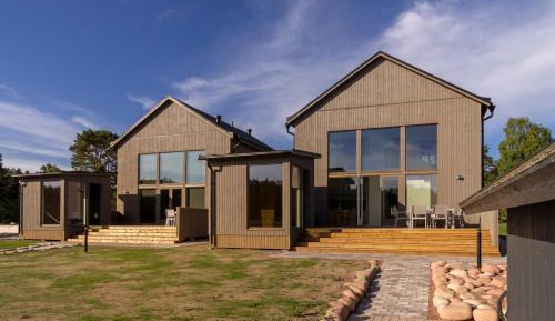 Three-Bedroom Villa - Beach Front