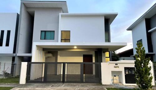 Five-Bedroom House