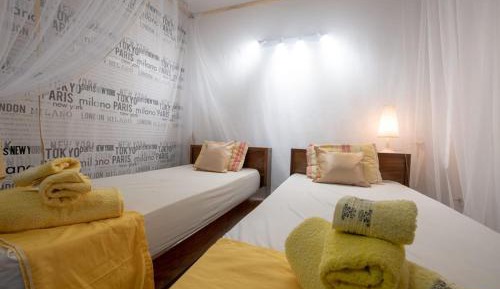 Twin Room with Private Bathroom