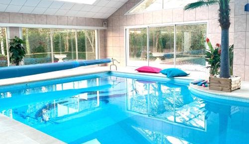 Apartment with Garden View