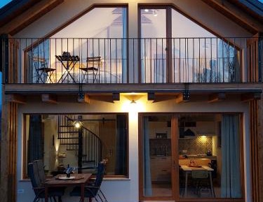 Apartment with Terrace