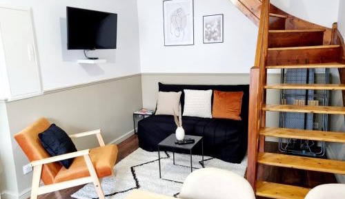 Apartment with Shower