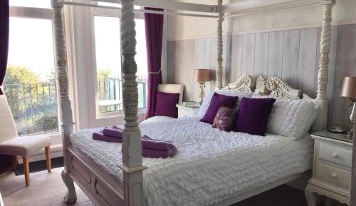 Deluxe Double Room with Balcony and Sea View
