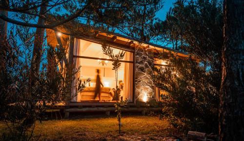 Deluxe Bungalow with Garden View