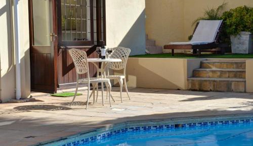 Luxury Double or Twin Room with Bath and Shower