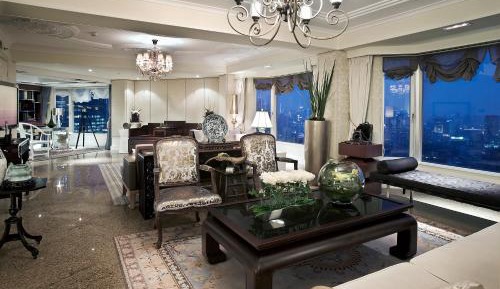 Presidential Suite