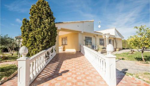 Five-Bedroom Holiday Home