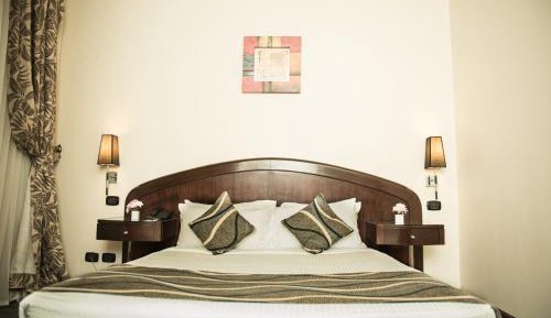 Day Use Room from 10:00 AM till 07:00 PM (does not include an overnight stay) - Standard  Double/Twin Room City View