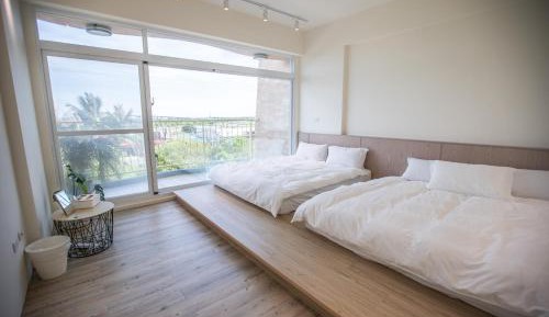 Family Room with Sea View
