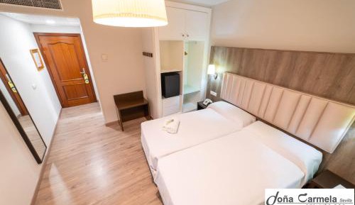 Double Room with Extra Bed