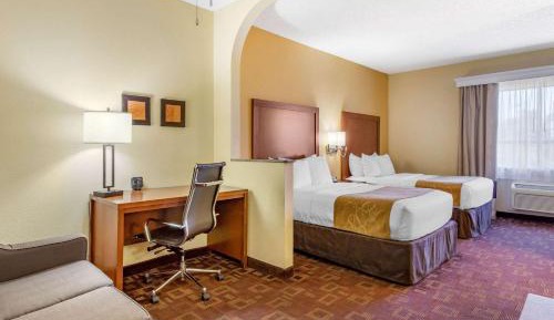 Suite with Two Double Beds