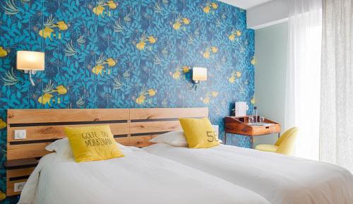 Standard Twin Room with Garden View