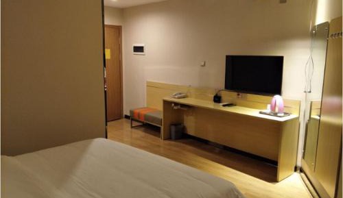 Select Room