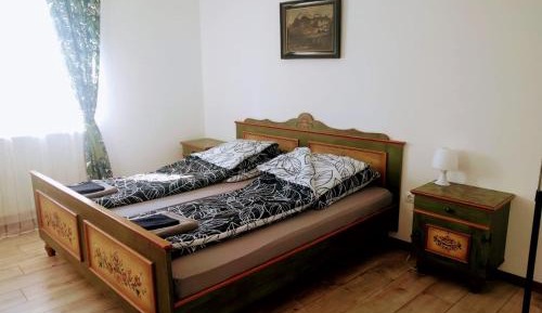 Family Apartment with Private Bathroom and Kitchen