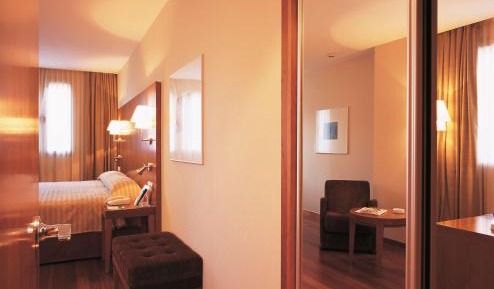 Superior Double or Twin Room with Terrace