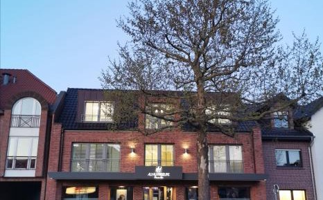 Apartment - Split Level