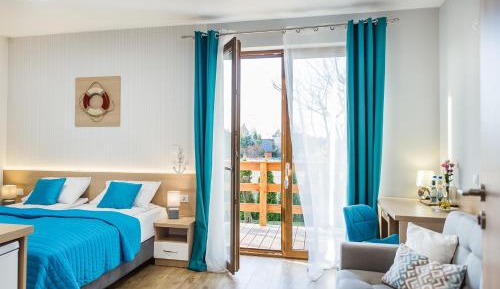 Triple Room with Terrace