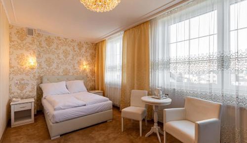 Room #27016609