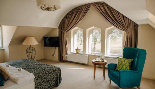 Deluxe Double Room with Bath