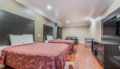 Queen Room with Two Queen Beds