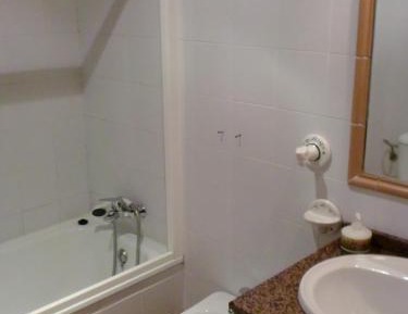 Classic Twin Room