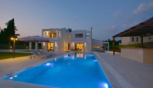 Deluxe Villa