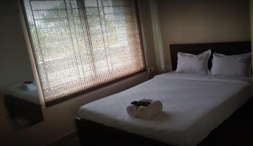 Standard Double Room with Private Bathroom