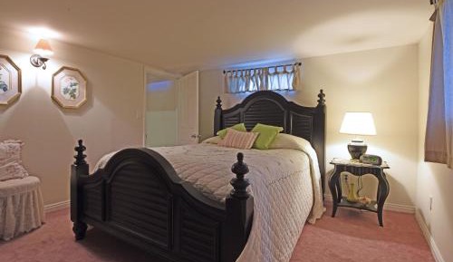 Queen Room