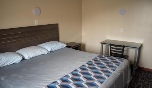 King Room - Non-Smoking