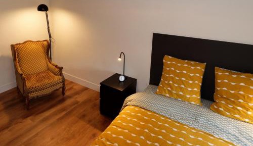 Apartment with Garden View