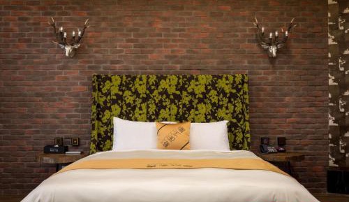 Standard Double Room with Spa Bath