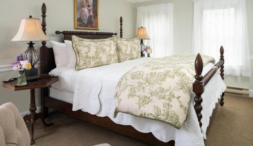 King Room with Balcony