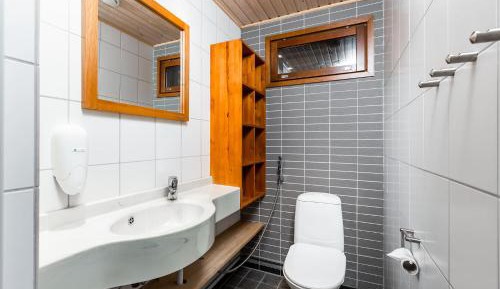 Two-Bedroom Holiday Home with Sauna - Spa Access included