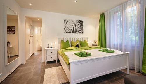 One-Bedroom Suite