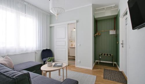 King Room with 2 Rooms