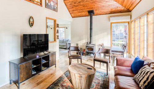 Two Bedroom Holiday Home