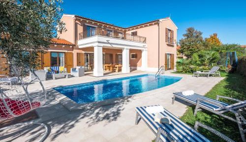 Villa with Private Pool