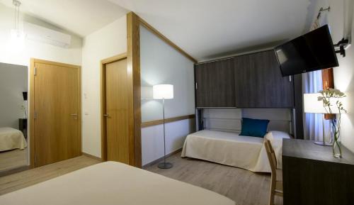 Triple Room - In The Masia